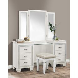 Brand New White Vanity With Stool (64.5" x 17.75" x 70"H)