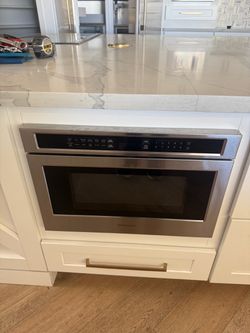 Monogram 24” Microwave Drawer ZWL1126SJSS