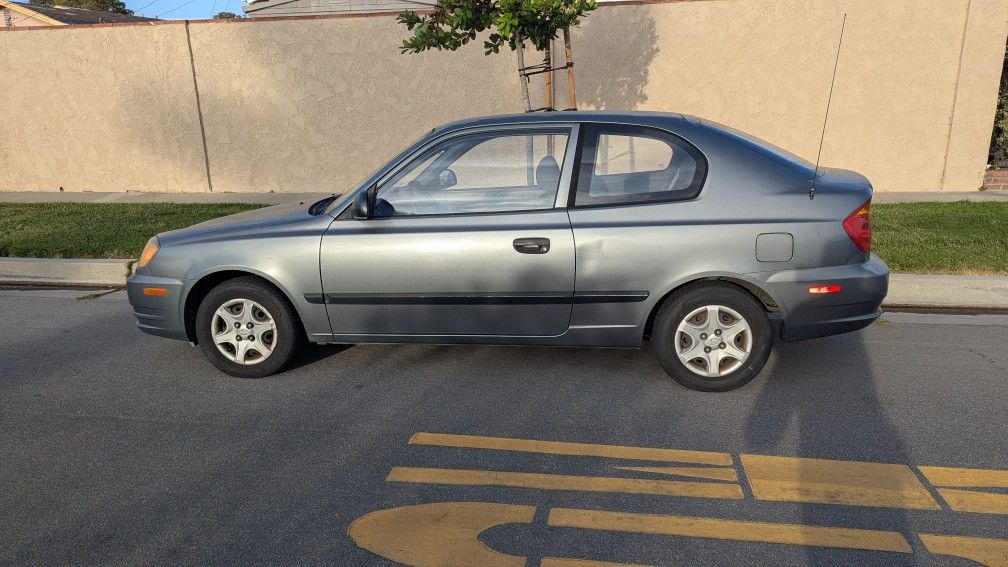 2004 Hyundai Accent