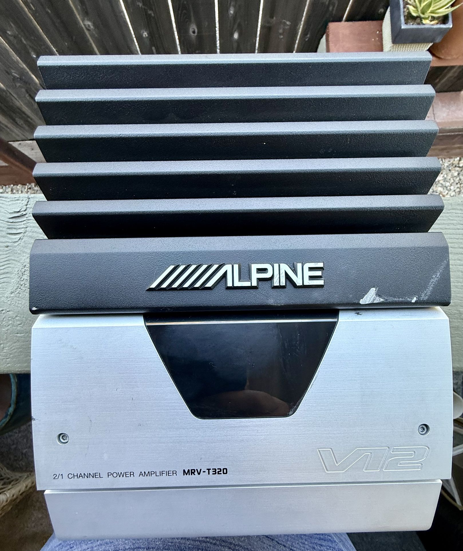 ALPINE AMPLIFIER MRV-T320