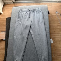 Under Armor Fleece Sweatsuit