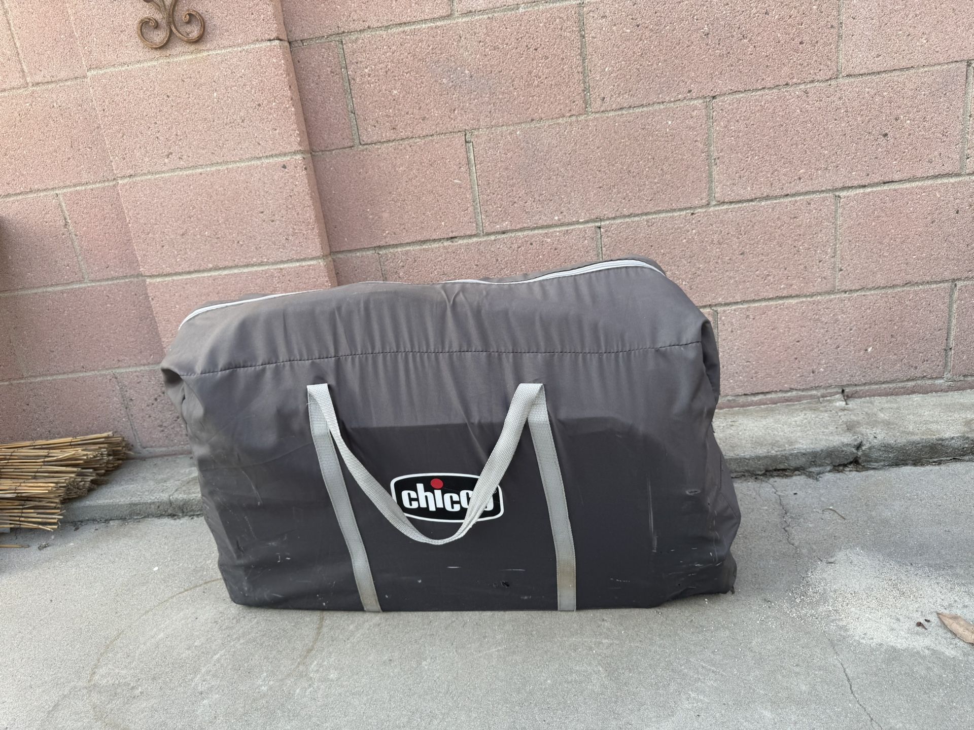 Chicco Playard & Bravo Stroller