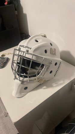 s/m bauer 930 goalie helmet