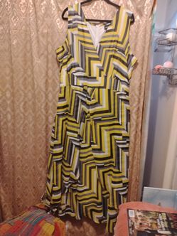 Ashro Sleeveless Yellow and Black Maxi Dress Size 24