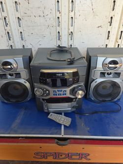 RCA  5 cd stereo