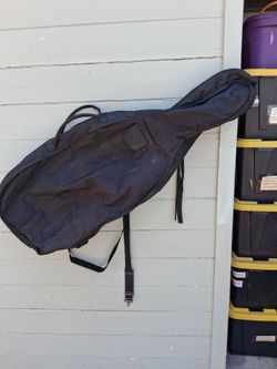 Used 1/4 size cello bag