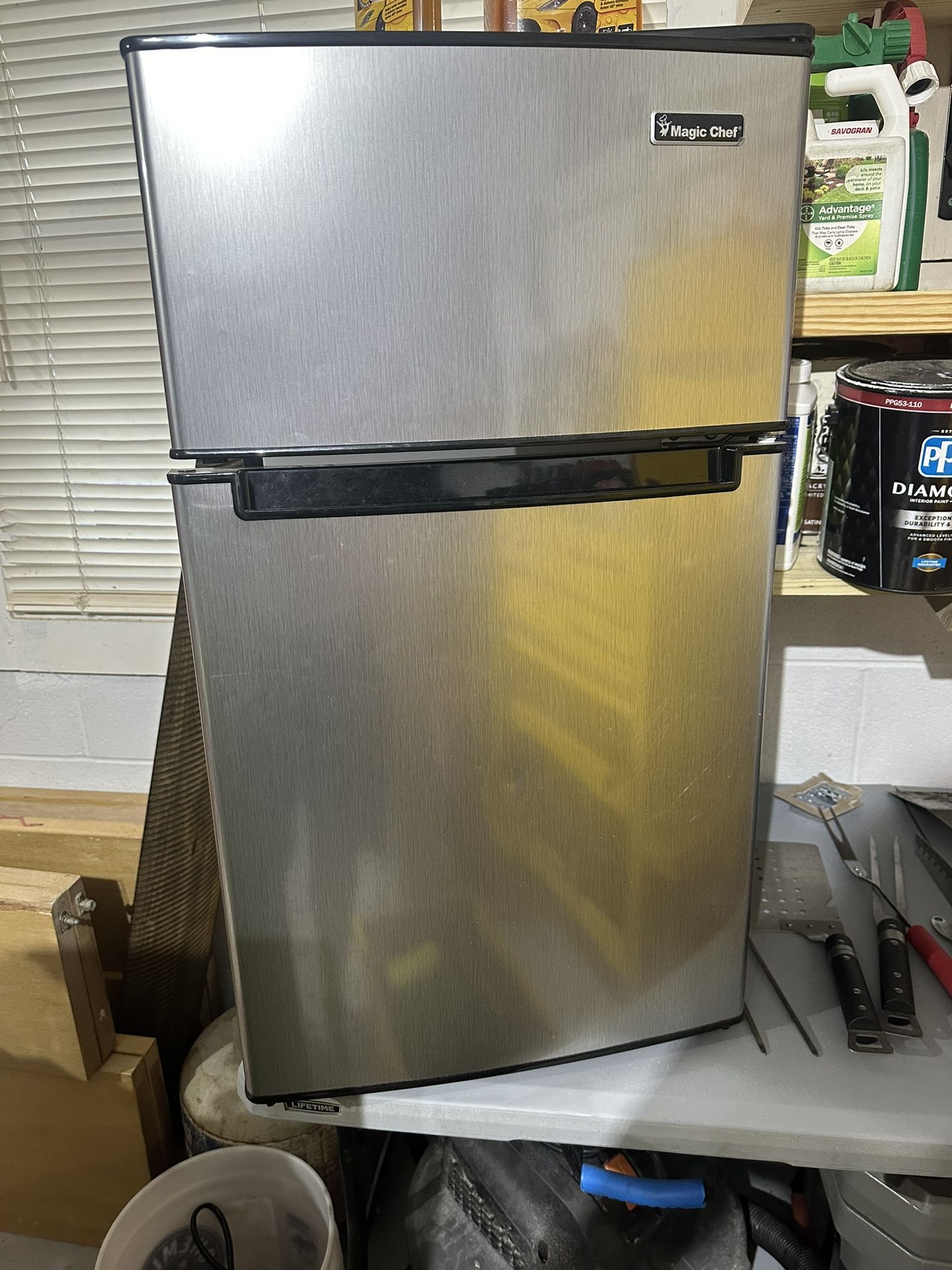 Magic Chef Mini Fridge Freezer