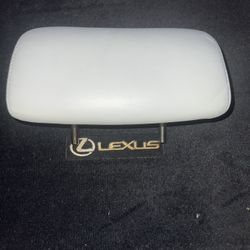 Lexus IS 250Head Rest 