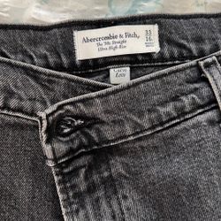 Abercrombie Curve Love Jeans 