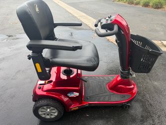 Power mobility scooter