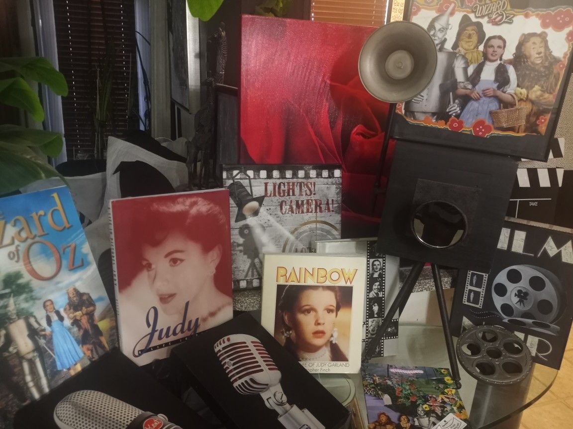 Wizard Of OZ Memorabilia - Studio Replica