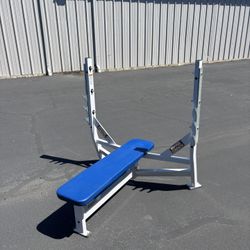 Weight Bench 