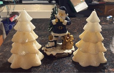 Santa Claus Figurine Set with Yankees Dog and Sparkling Christmas Tree Candles