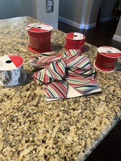 Assortment Of Christmas Ribbon And Bow (new) $5 For All