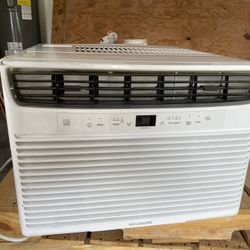 Energy Star Frigidaire Window AC Unit