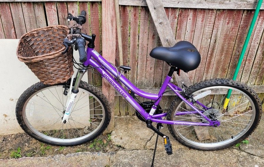 Womans 24 Inch Granite Peak Roadmaster Bike