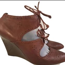 EUC GIVENCHY WOMAN SHOES WEDGES PLATFORM BURGUNDY LACES LEATHER 39/8. 
