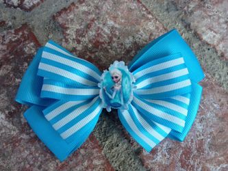Elsa stripe bow