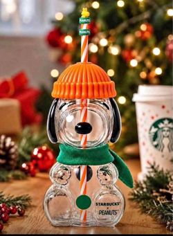 Starbucks x Peanuts Snoopy Glass Cup