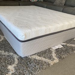 Brand New Queen Size Mattress ! Queen Mattress ! Memory Foam Mattress ! Firm Mattress ! Queen Bed ! Free Delivery