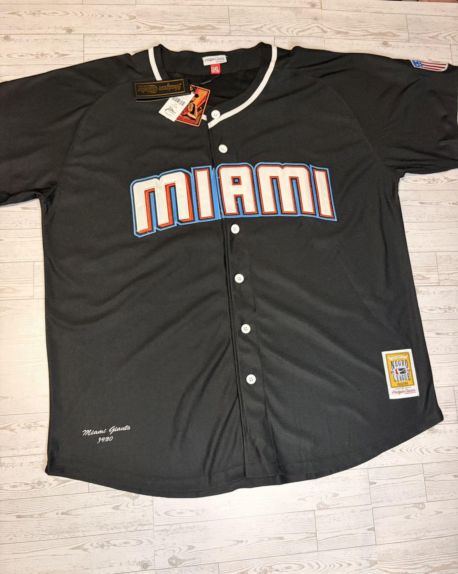 **NEW** 5XL MIAMI GIANTS NEGRO LEAGUE BASEBALL JERSEY