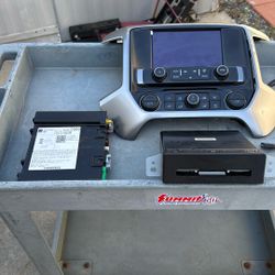 2017 Chevy Silverado 1500 Radio Cd 