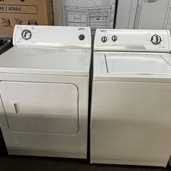 Whirlpool Top Load Washer And Gas Dryer Set 
