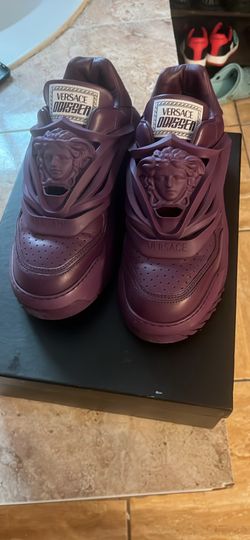 Versace shoes worn once