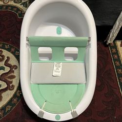 Frida Baby Bath 