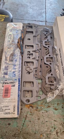 Ford 302 351w Fuel Injection Intake Exhaust Manifold Gaskets 2 Qty Sets,all New.35th Ave And McDowell Phx