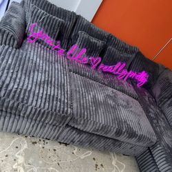 FREE DELIVERY COZY SECTIONAL