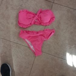 Brand New Halter Top And Bottoms Bathing Suit Size L