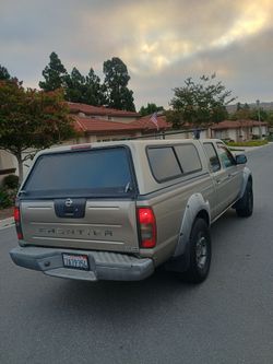 Nissan frontier 2002   115 Original Miles