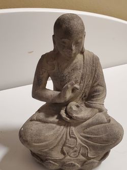 Seated Buddha Meditation Statue | Stone Spiritual Décor