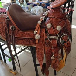 Mexican Saddle