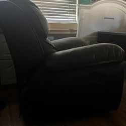 Free Recliner 