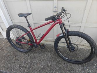 Specialized Fuse Mountain Bike (Size Medium) – 1x Drivetrain & Dropper Post