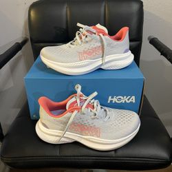 Hoka Mach 6/ Size 6B Women’s $95