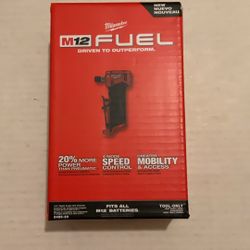 Brand New Milwaukee M12 Fuel Brushless 1/4” Right Angle Die Grinder ( Tool Only ).       160 Firm on Price.      160 Firme en Precio.