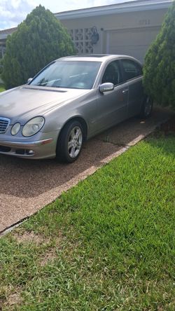 2004 Mercedes-Benz E-Class