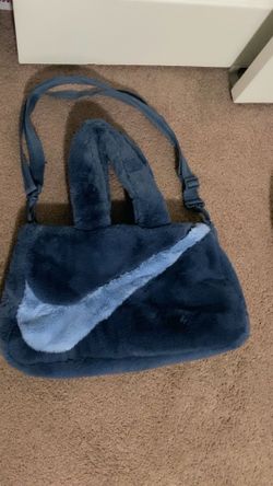 Nike Fuzzy Bag