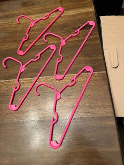 66 Children’s Hangers