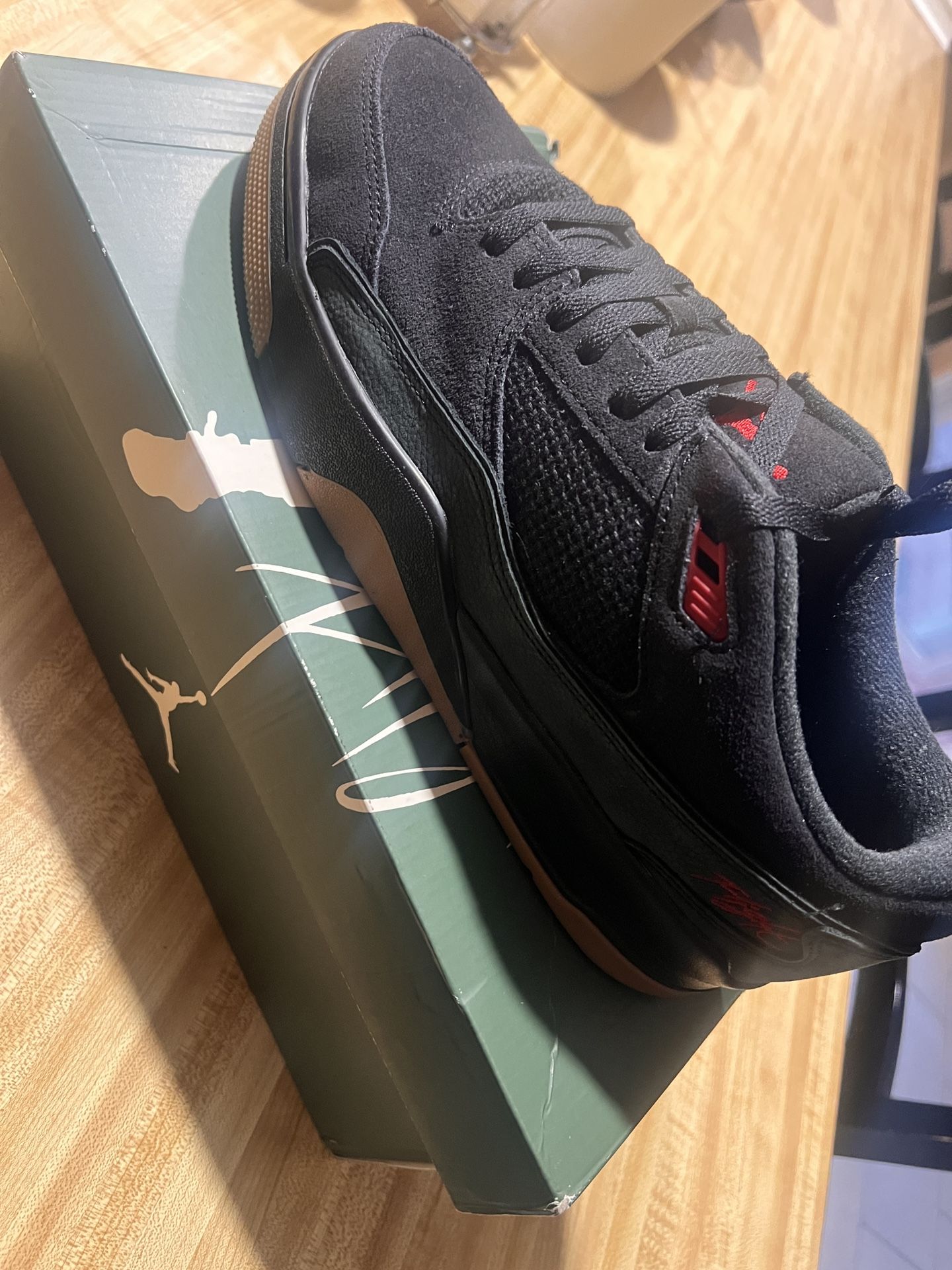 Jordan’s Flight Court Size 12