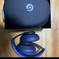 BEATS Studio Pro