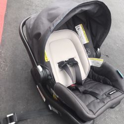 Car seat 