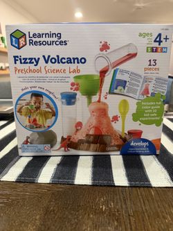 Learning Resources Fizzy Volcano Preschool Science Lab (LER 2895) – STEM Kit