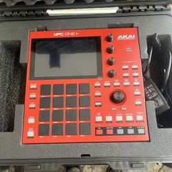 Akai MPC One+ Standalone Music Production System (MPCONEMK2XUS)