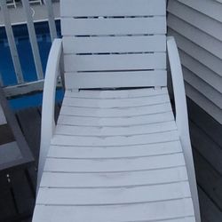 Outdoor Plastic Loungers 