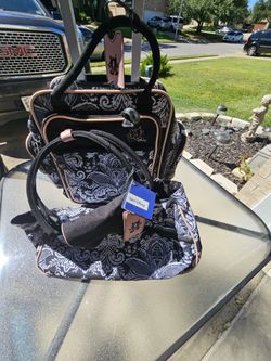 Disney 2 Piece Luggage 🧳  New, 