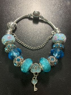 Great Quality Charm Bracelet for Women